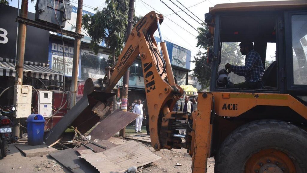 Bulldozer Action in Indirapuram