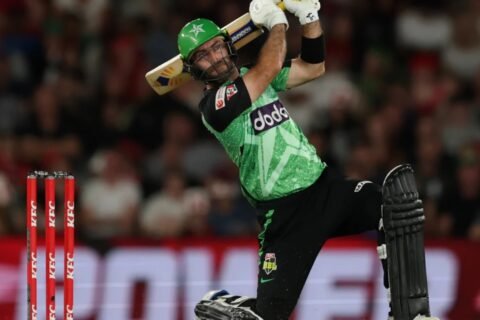 Glenn Maxwell Smashes a 122m Six in the BBL!