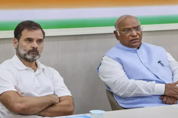 क्या कांग्रेस पार्टी राष्ट्रीय हित के साथ खड़ी है